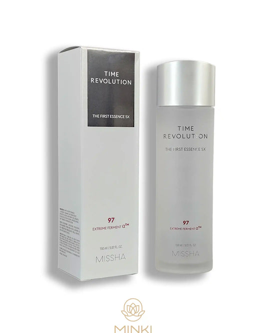 MISSHA Time Revolution The First Treatment Essence 5x en su envase junto a la caja original