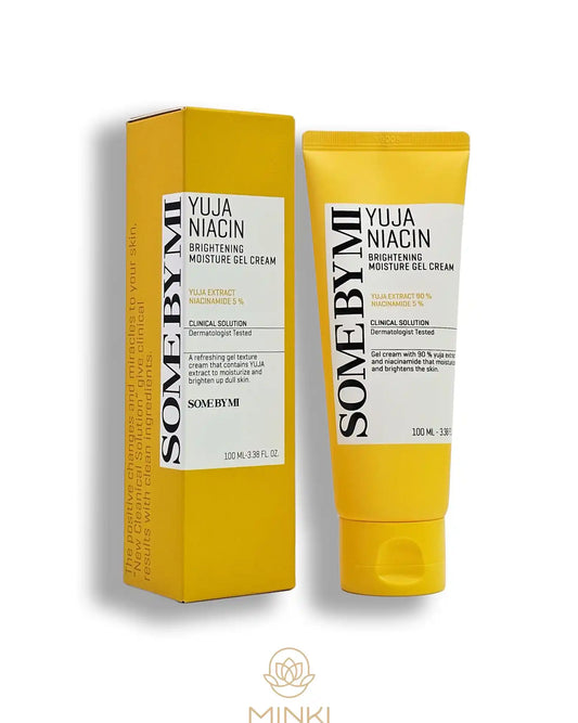 SOME BY MI Yuja Niacin Brightening Moisture Gel Cream en su envase junto a la caja original