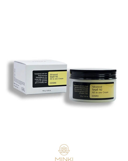 COSRX Advanced Snail 92 All in One Cream en su envase junto a la caja original